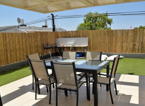 Garden, וילה על ההר in Tiberias