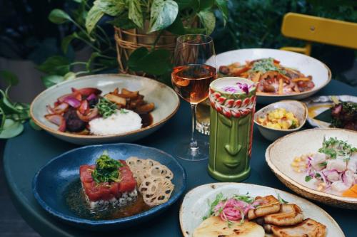 Vignette Collection Yours Truly DC by IHG