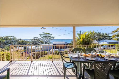 33 Gloucester St huge holiday house in Nelson Bay with pool and stunning water views Port Stephens