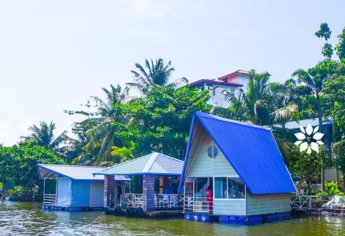 Exterior view, Bolgoda Lake Bungalow in Bolgoda Lake