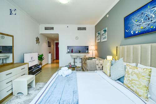 Luxury Escapes - New Lake View Studio in JLT - near Metro, Dubaj (fotografie 8)