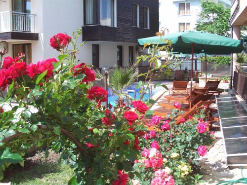 Kandrovi Hotel 