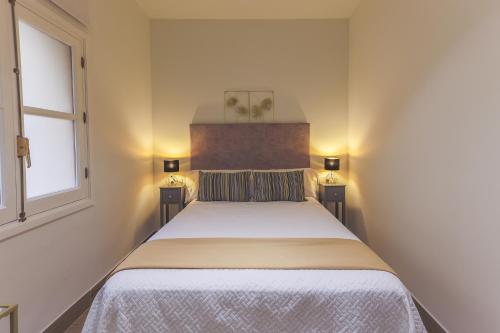 Double Room with Private Bathroom image 4