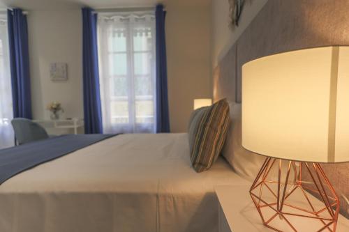 Superior Double Room image 1