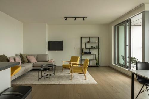 UNIEK appartement - mooiste en hoogste uitzicht op Antwerpen! - incl gratis parking