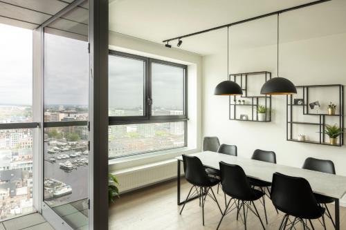 UNIEK appartement - mooiste en hoogste uitzicht op Antwerpen! - incl gratis parking