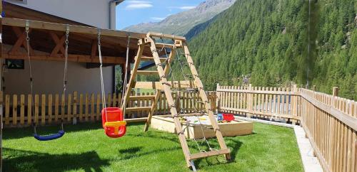 สนามเด็กเล่น, Haus Fortuna in ซวิเซลชไตน์