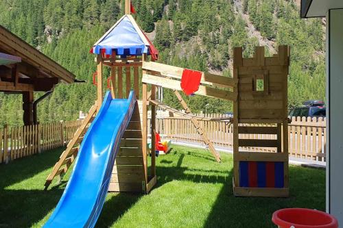 สนามเด็กเล่น, Haus Fortuna in ซวิเซลชไตน์