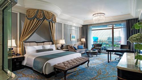 482982827 InterContinental Chengdu Global Center by IHG