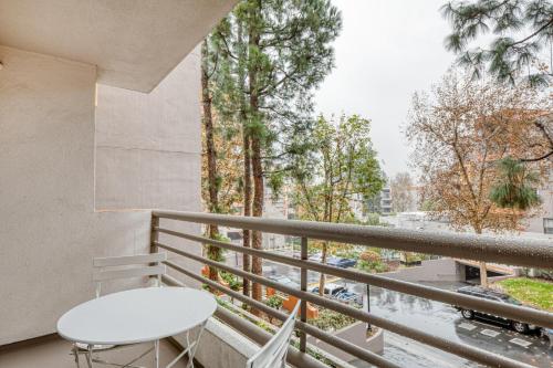 Studio City 2BR w Gym Pool WD nr TJ WF LAX-597, Los Ángeles (foto 4)