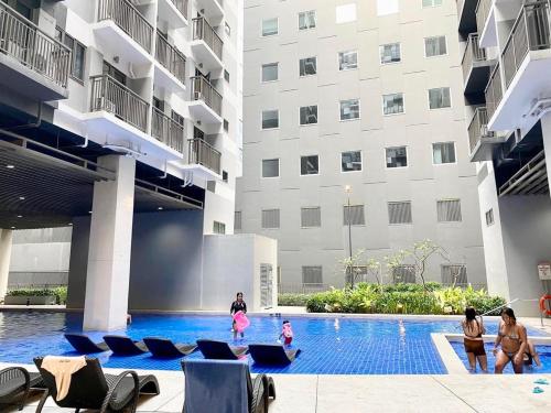 Cozyhome by LV & SG - S residences MOA PASAY unit condo, Manila (photo 10)