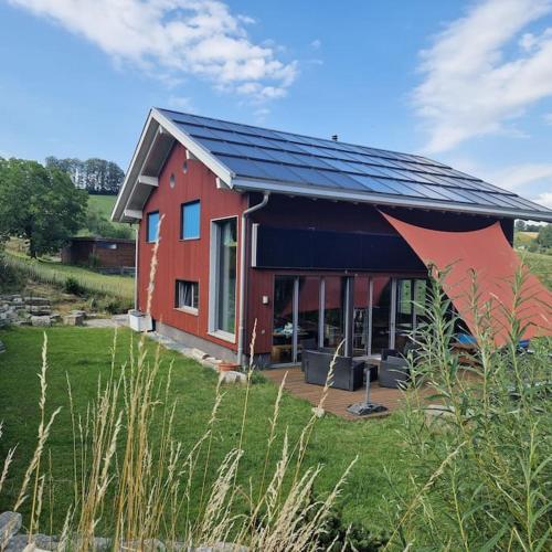  Haus für Familien, Ferienwohnung in Ittigen