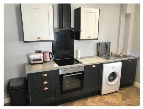 Two-Bedroom Apartment image 3