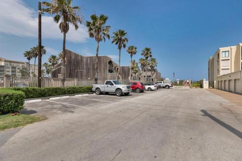 Beachview by Padre Getaways - image 9