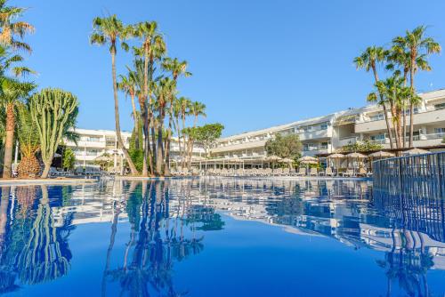 FERGUS Club Palmanova Park - 수영장