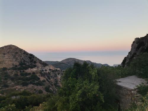 Naxos Mountain Retreat - Tiny House Build on Rock