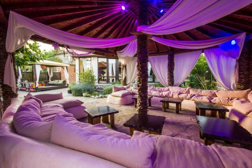 Coral Guest House 2