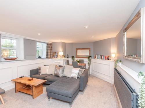 Facilities, Pass the Keys A Hidden Gem - Summer Bliss near Roundhay Park near Sand Moor Golf Club