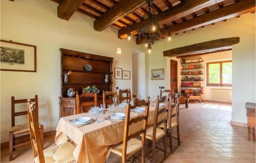 Gorgeous Home In Gualdo Tadino With Kitchen