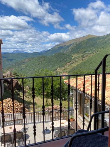 Hostal Alt Llobregat in Castellar de nhug