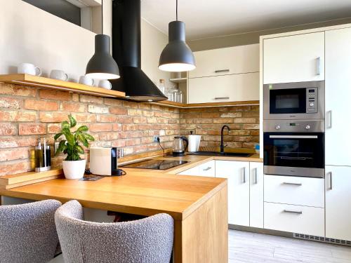 B38 by B10 Apartments
