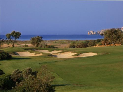 Boutique Hotel Marina S. Roque - image 2