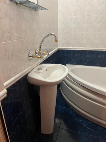 Stivan Iskar Hotel – Sofia, NY