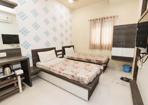 OYO 2503 Hotel Amber