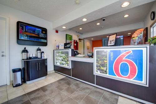 Motel 6-Seattle, WA - Airport