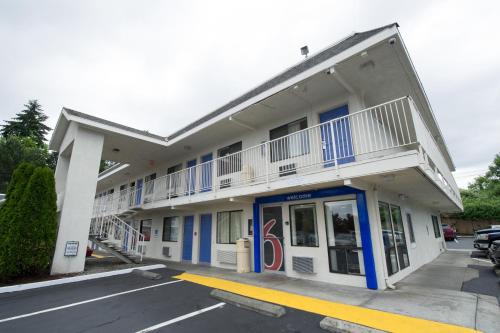 Motel 6-Seattle, WA - Airport