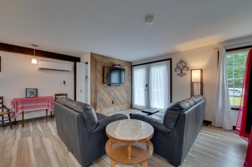 Pet-Friendly Caneadea Retreat with Deck! in Belfāsta (NY)