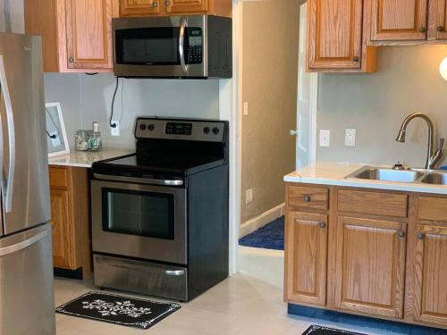 Beautiful Apartment in Daytona Beach 1 Bed 1 Bath in Daytona Beach, USA