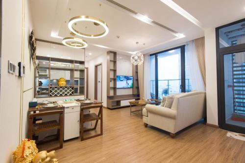 Anstay Luxury Vinhomes Metropolis 2 BRs City View