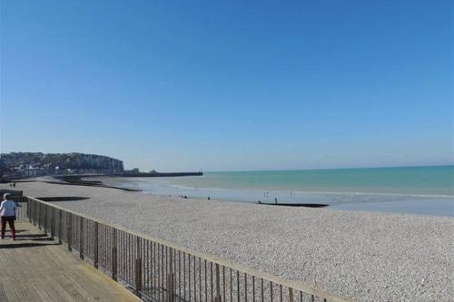 Appartement La Vue Mers avec vue panoramique et balcon, 100 m plage, vélos fournis