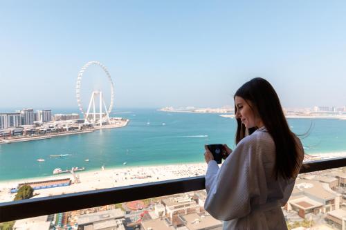 Amwaj Rotana, Jumeirah Beach - Dubai