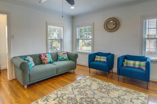 Quaint Houston Hideaway - 3 Mi to Downtown! in Houston, USA
