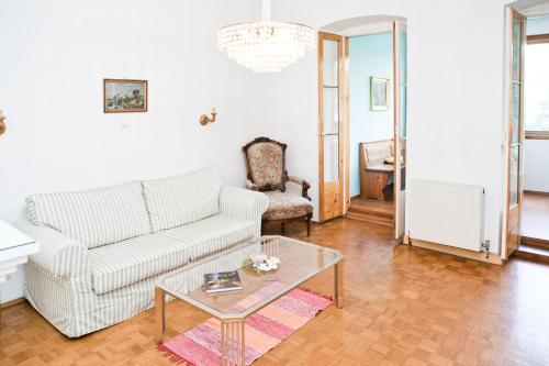 Gabrieles Apartment - Tap to explore photos