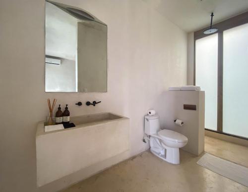 483084072 Hotel Panamera