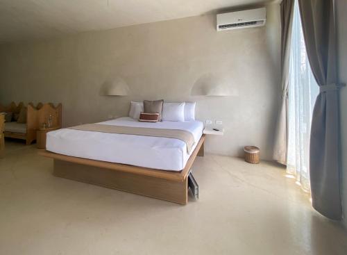 483084487 Hotel Panamera