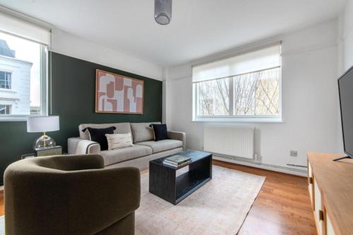 Elegant Apartment in Mayfair