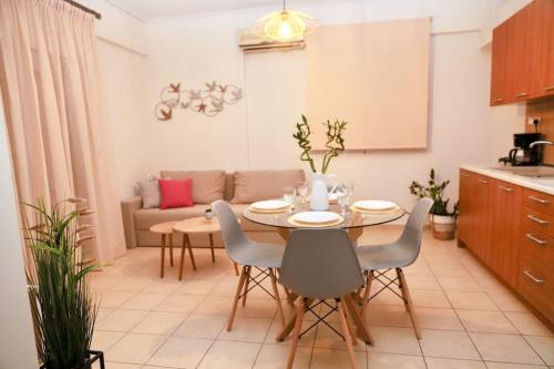 22 Apartment with private parking, Larisa