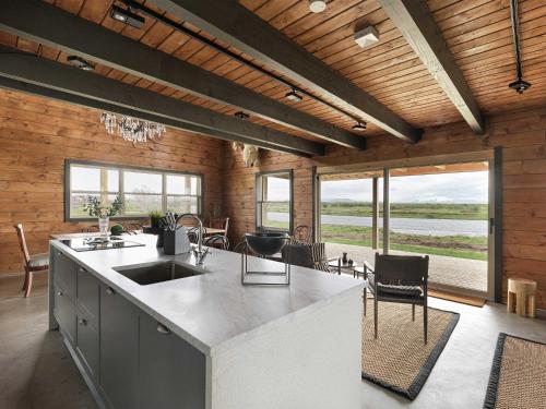 Laxá Lodge (Laxa Lodge) in เฮลล่า