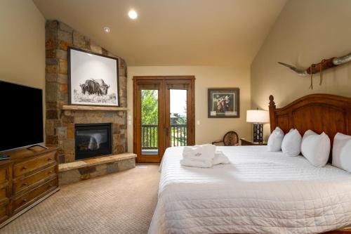 The Porches - image 11