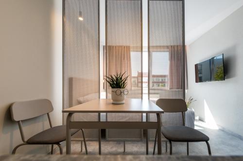 클라이페다 Berlin Studios 3성급 호텔 스위트룸