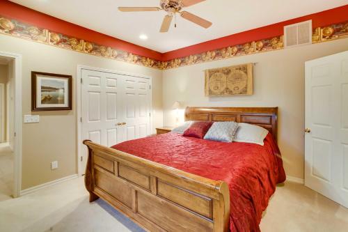 Bella Vista Home with Deck and Lake Windsor Views! - main image