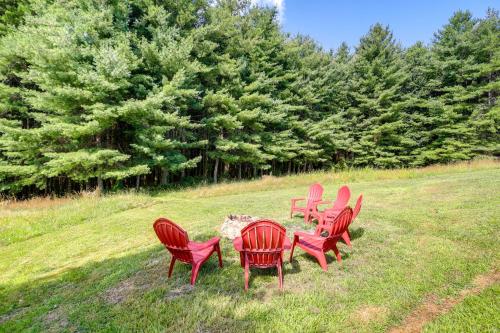 Lush Ennice Vacation Rental with Fire Pit! in Glade Valley, USA