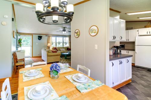 Lush Ennice Vacation Rental with Fire Pit! in Glade Valley, USA