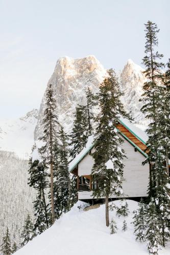 Emerald Lake Lodge