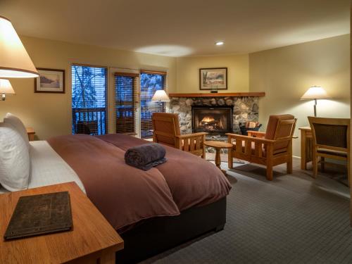Emerald Lake Lodge Room Type - King Room