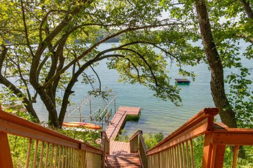 Cozy Frazee Lake Home with Hot Tub and Fire Pit!